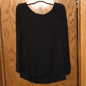 Women’s Black Yoga Top